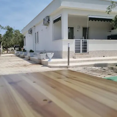 Σπίτι διακοπών Residenza Terry Βιέστε
